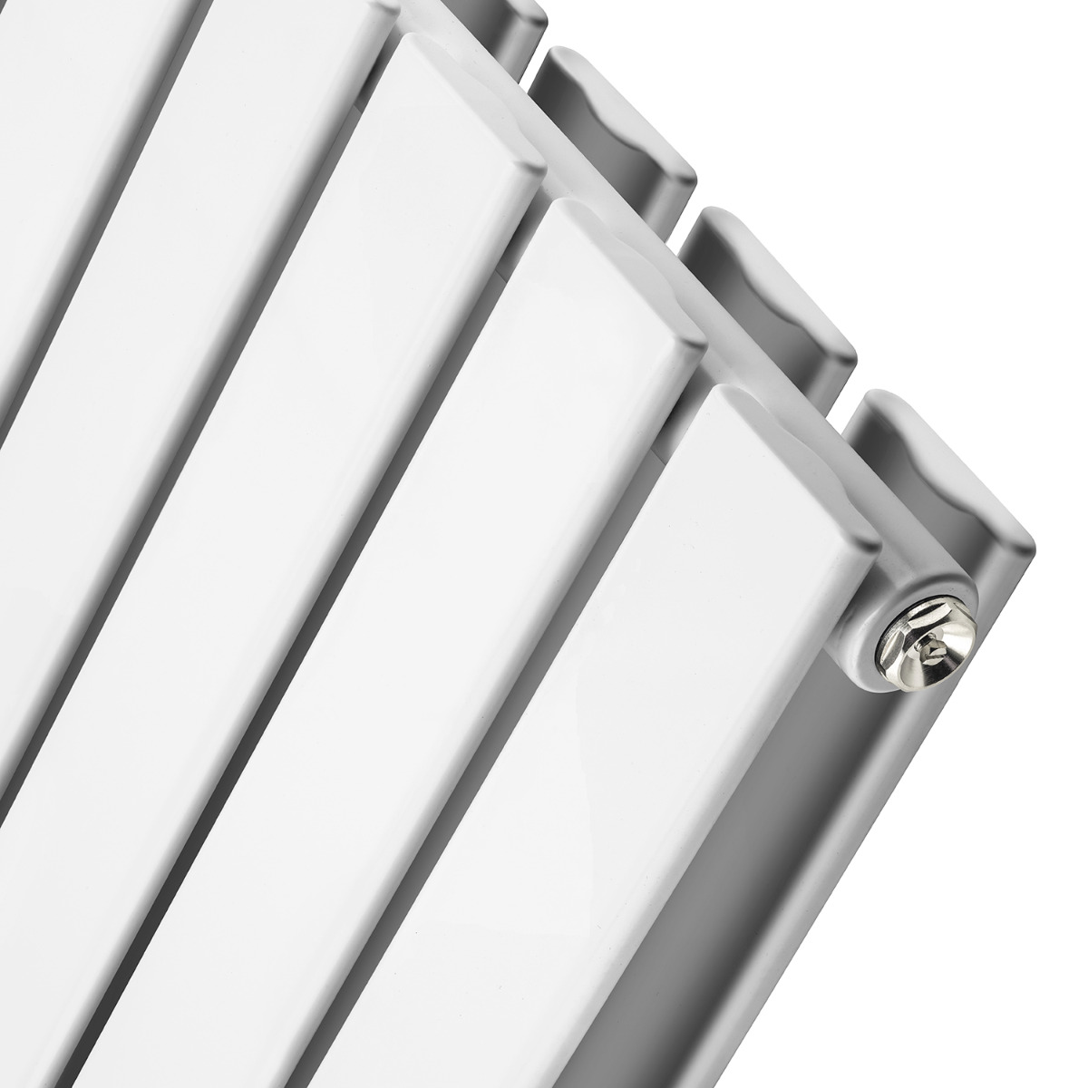 635 x 420mm White Double Flat Panel Horizontal Radiator