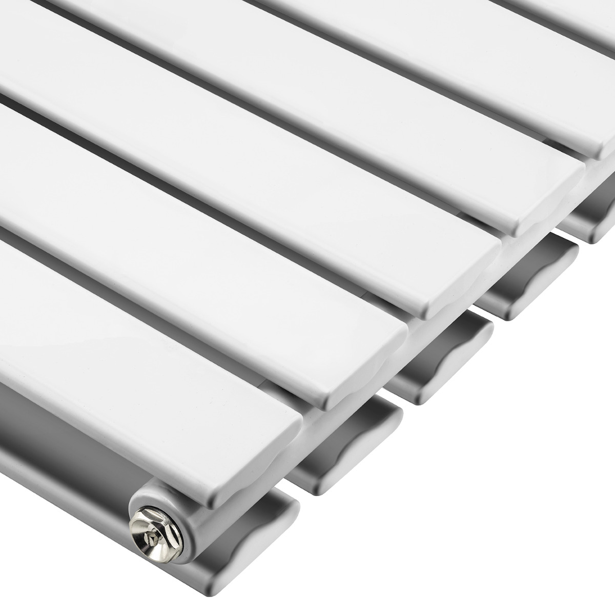 635 x 420mm White Double Flat Panel Horizontal Radiator